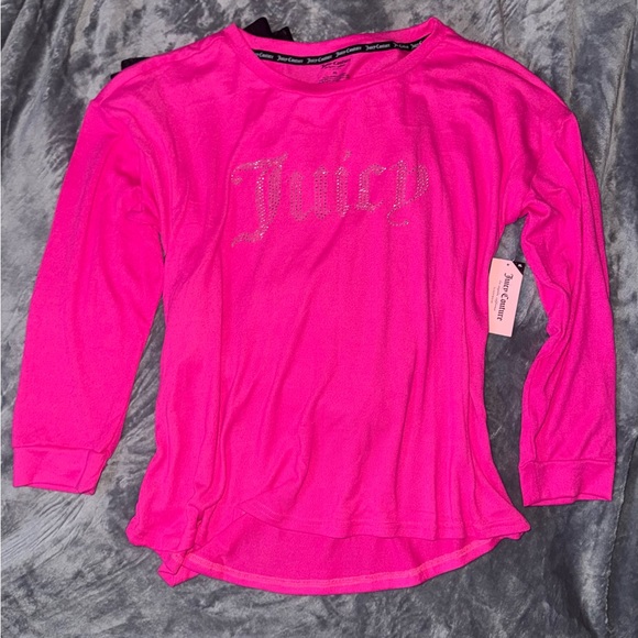 Juicy Couture Vibrant Pink and Gray Lounge Set - Picture 5 of 8